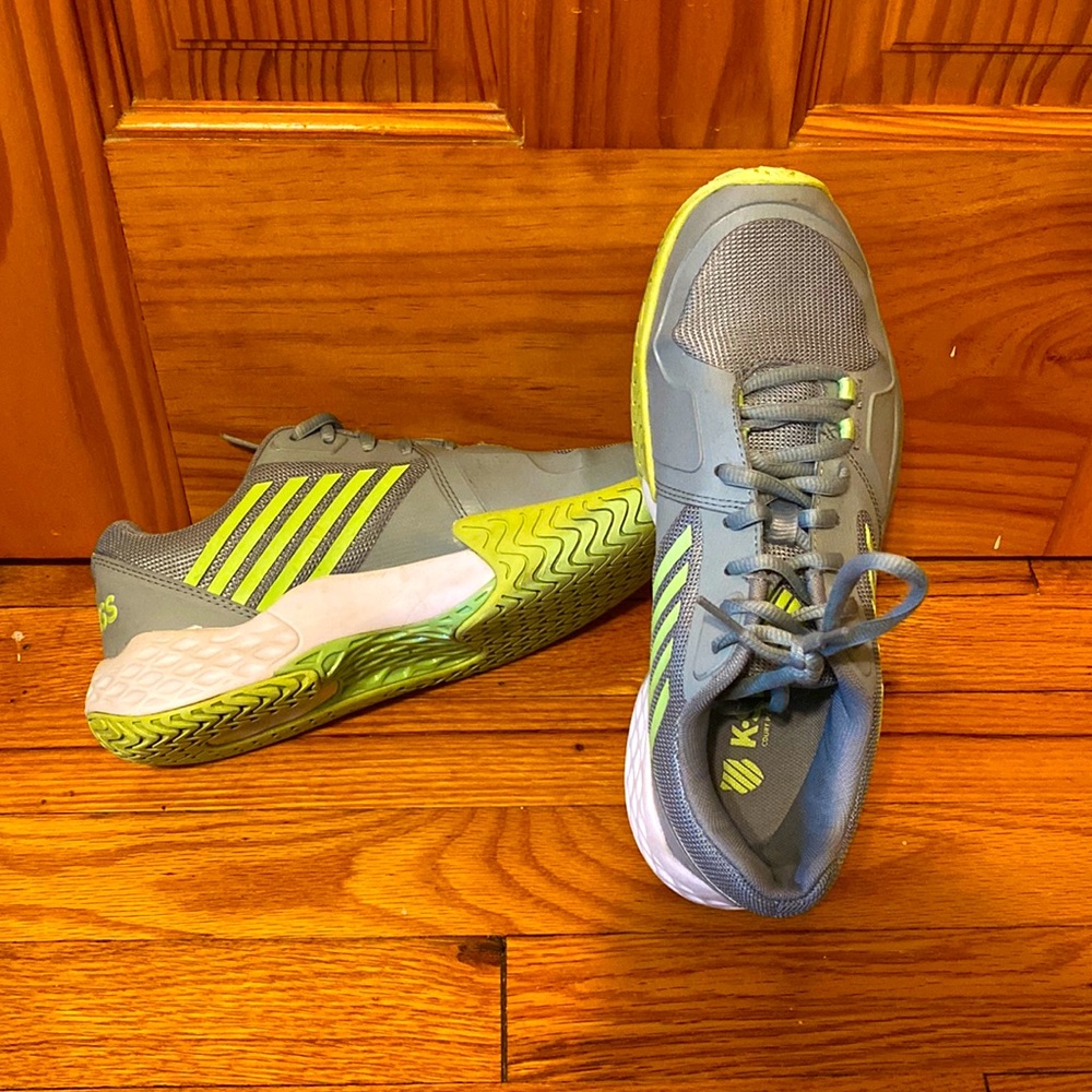 Tennis sneakers